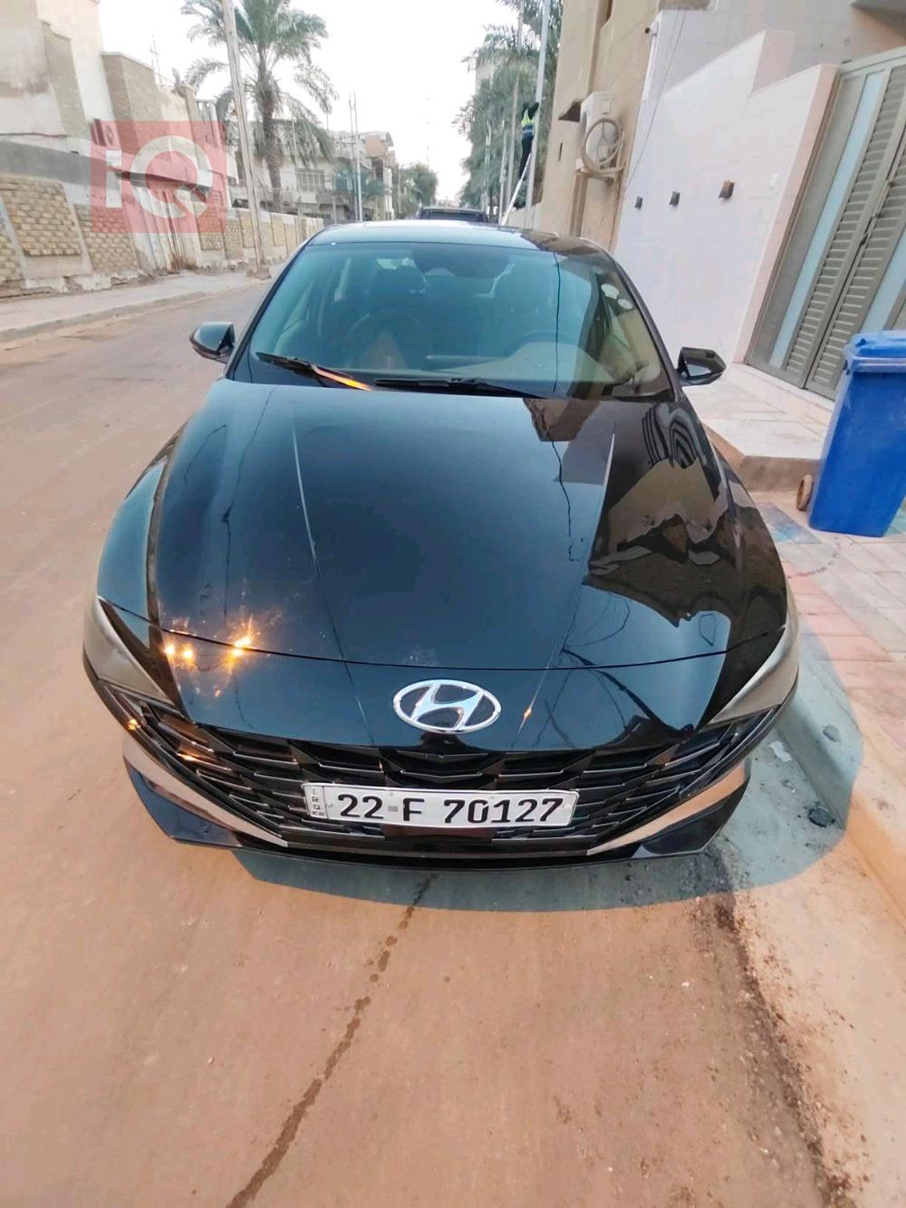 هیوندای ئەلەنترا